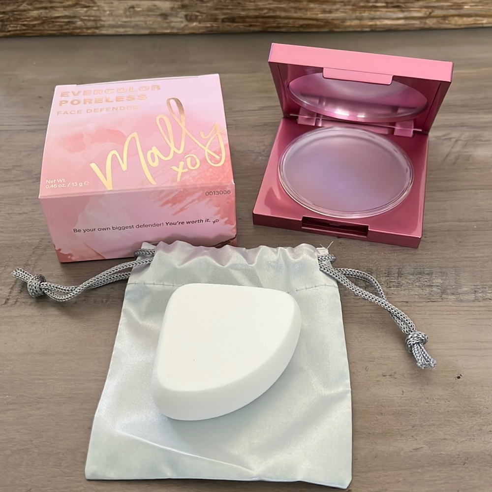 Mally Beauty Face Defender with Sponge